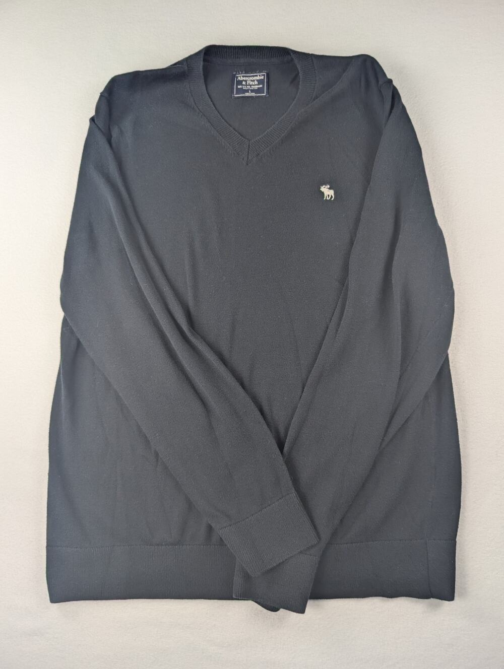 Abercrombie & Fitch Y2K Black V-Neck Moose Logo Sweater Men’s L